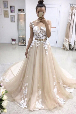 Elegant Jewel Appliques
Sleeveless Tulle A-Line Prom
Dresses