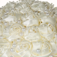 18cm Handmade Wedding Artificial Pearls Bridal Bouquet Satin Rose Flower for Bride Wedding Supplies--Beige