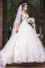 Elegant Lace V-Neck Appliques Sleeveless Wedding Dresses