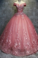 Elegant Off-The-Shoulder Ball gown Appliques Sleveless Floor-Length Lace-up Prom Dresses