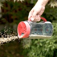 1.5L Hand Held Spreader