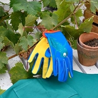 Frog Gloves