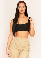 Nicanora Black Basic Cropped Vest