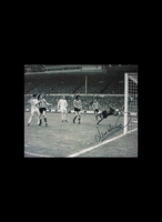 Jim Montgomery signed Sunderland 1973 FA Cup Final photo - Unframed + £0.00