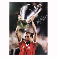 John McGovern Signed Nottingham Forest photo