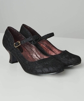 Perfectly Pretty Vintage Lace Shoes