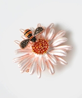 Retro Daisy And Bee Brooch