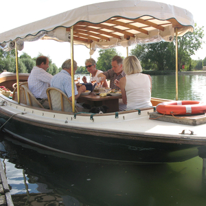 Picnic Boat Cruise For Two Gift Experience