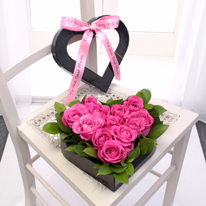 Pink Rose Heart Hat Box