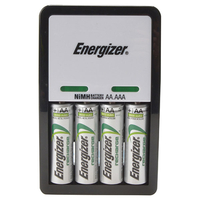 Energizer® S5242 Maxi Charger plus 4 x AA 1300 mAh Batteries