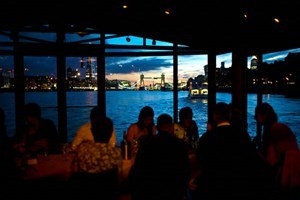 Bateaux Dinner Cruise on the Thames for Two