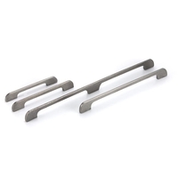 Atalo Iron Pull Handle