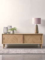 Chevron Oak Media Unit